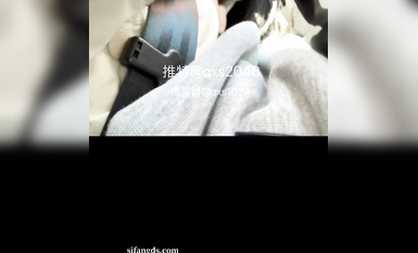 【Q先森】車內口完就帶去酒店啪啪 (2)